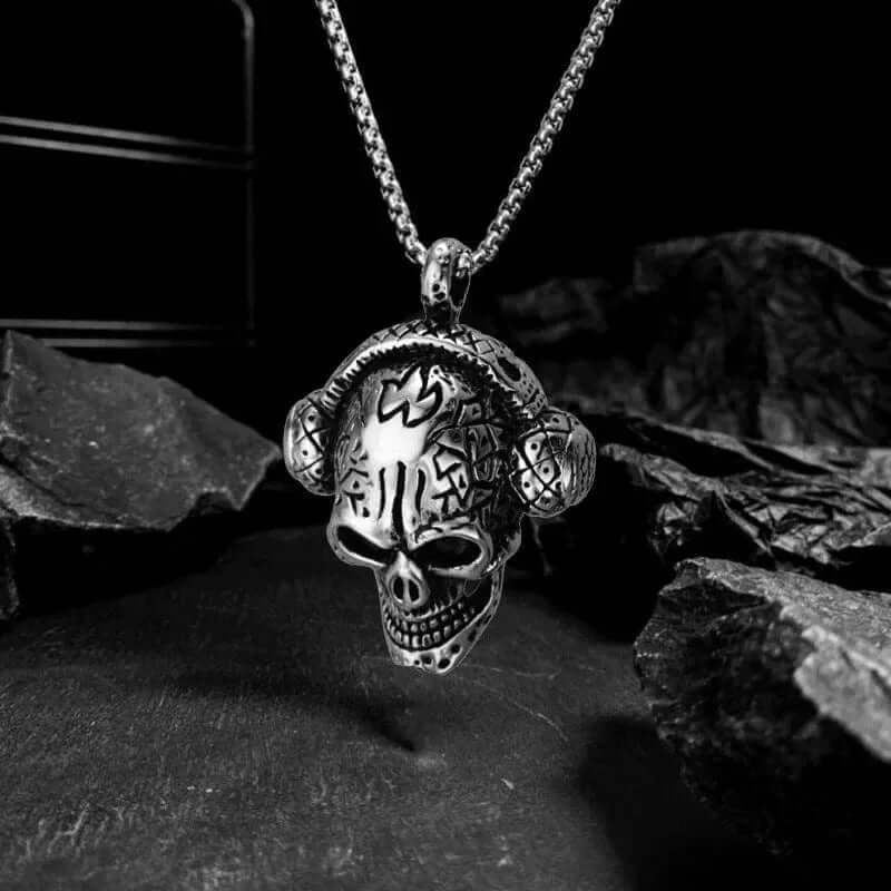 THE MEN THING SS Pendant/ Necklace SKULLBEAT - Alloy Pendant with Pure Stainless Steel 24inch Chain for Men, American trending Style - Round Box Chain