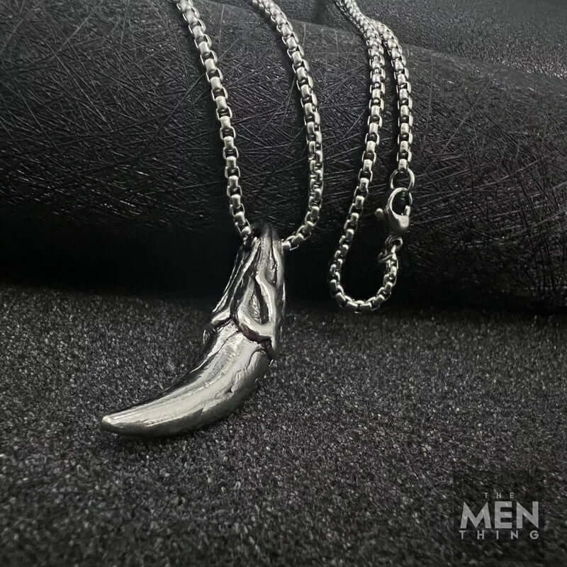 THE MEN THING SS Pendant/ Necklace VICTORY TOOTH - Alloy Pendant with Pure Stainless Steel 24inch Round Box Chain, American trending Style for Men & Boy