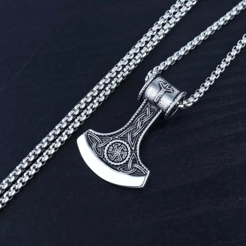 THE MEN THING SS Pendant/ Necklace VIKING BATTLE AXE - Alloy Pendant with Pure Stainless Steel 24inch Round Box Chain, American trending Style for Men & Boy