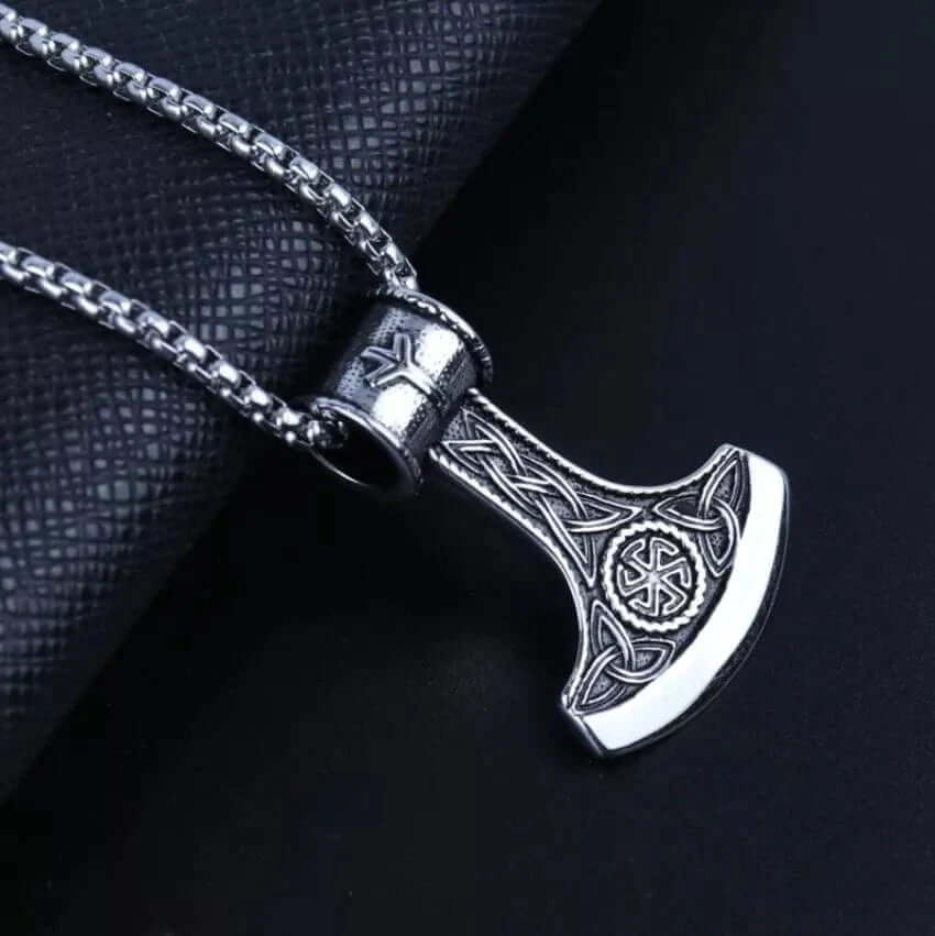 THE MEN THING SS Pendant/ Necklace VIKING BATTLE AXE - Alloy Pendant with Pure Stainless Steel 24inch Round Box Chain, American trending Style for Men & Boy