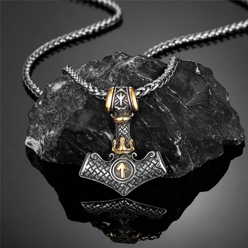 THE MEN THING SS Pendant/ Necklace VIKING NORSE MJOLNIR GOLD - Pure Titanium Steel Necklace with 24 inch Chain for Men & Boys