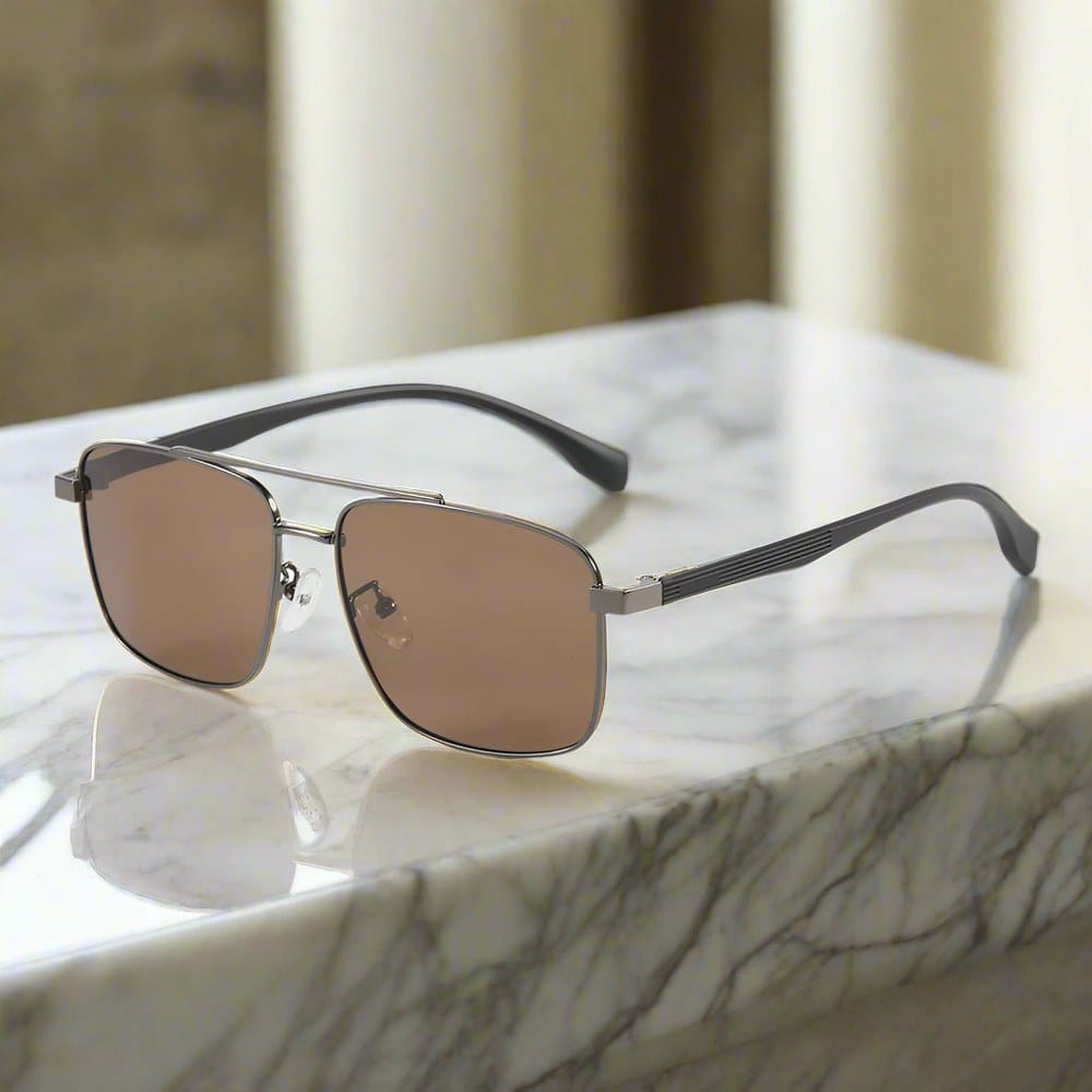 THE MEN THING Sunglasses J3293 - GLACIER LUXE - HD Polarised Sunglasses for Men - UV400 Protection, Stainless Steel Frame - Tea Lenses