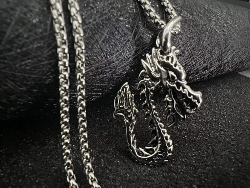 THE MEN THING Alloy Pendant with Chain DRAGON FIRE -  Alloy Pendant with Pure Stainless Steel 24inch Chain for Men, American trending Style - Round Box Chain & Pendant for Men & Boy