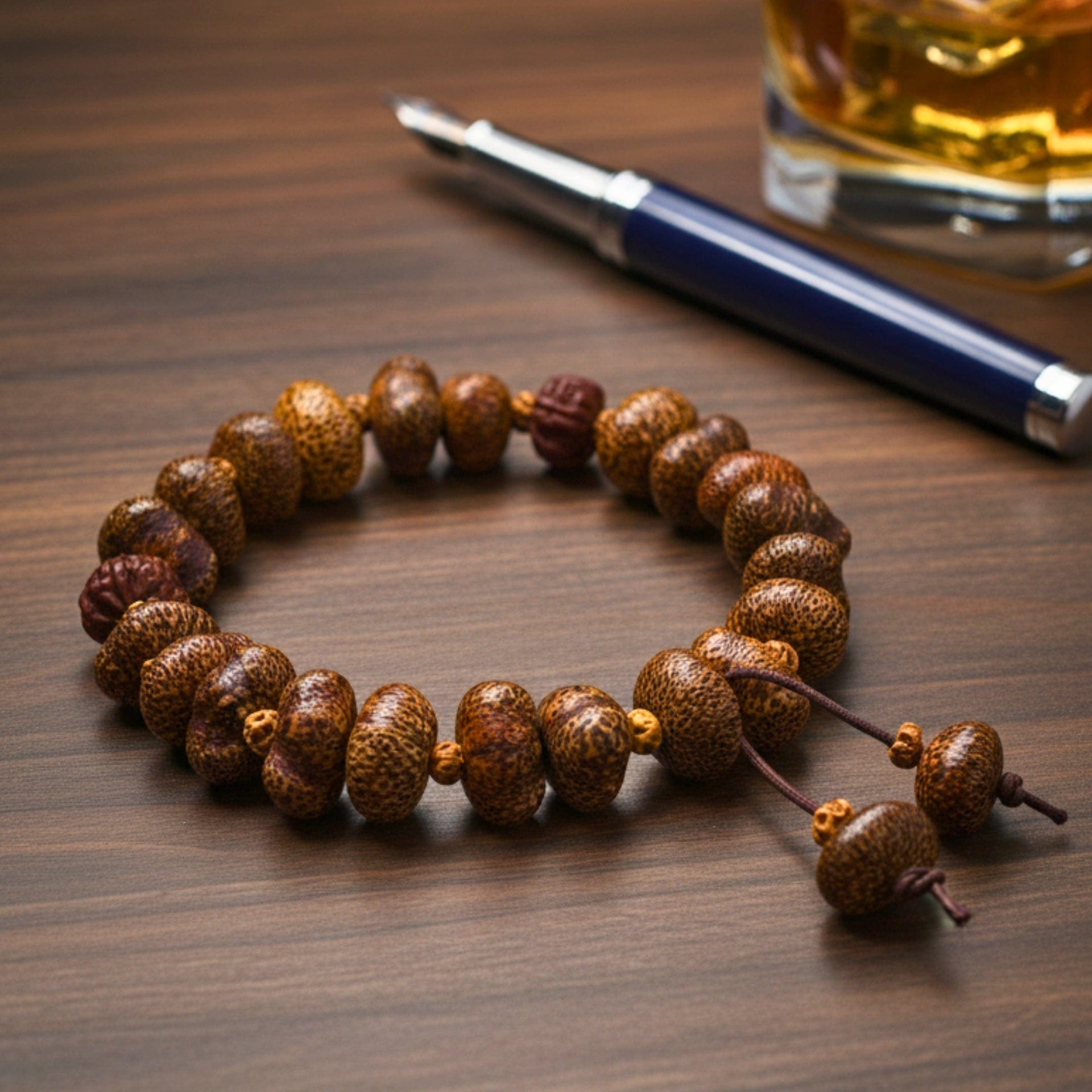THE MEN THING Bead Bracelet BODHI SEED - 16mm Wooden Beads Bracelet with Natural Stone - Adjustable Bracelet