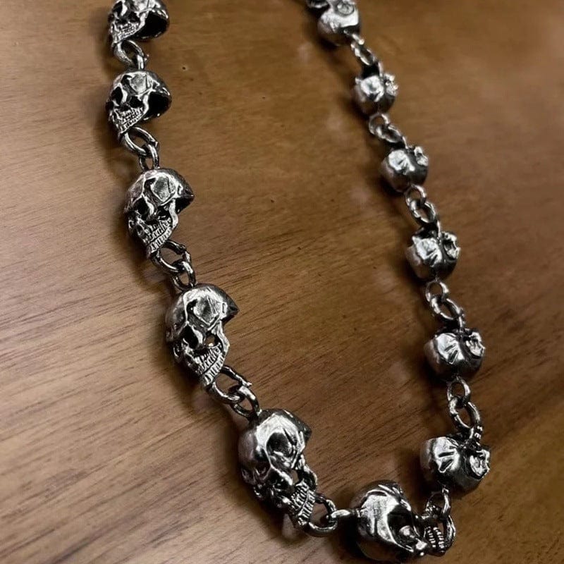 THE MEN THING Biker Fashion OCCIPUT CHAIN SILVER - Alloy Skull Heavy Biker Jeans Chain with Lobster Clasps for Men & Boys - 24 inch