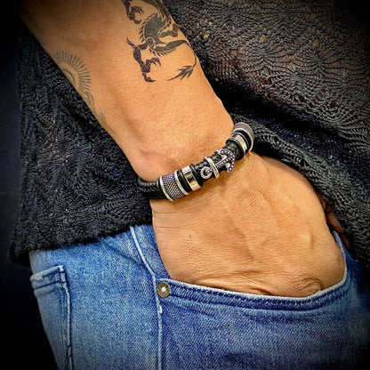 THE MEN THING Leather Bracelet ANCHOR KRAKEN BLACK - Genuine Leather Braided Bracelet with Stainless Steel Magnetic Buckle for Men & Boys (8 inch)