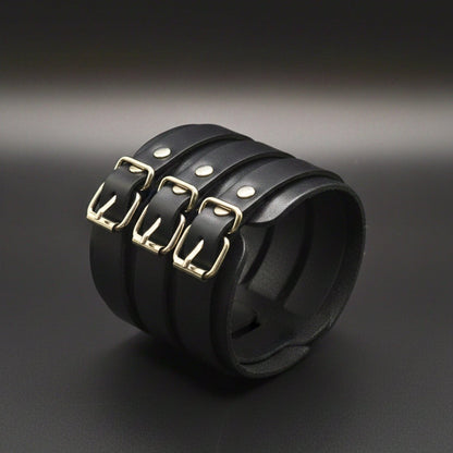THE MEN THING Leather Bracelet BLACK FORTRESS - 70.4mm Black Genuine Leather Adjustable Bracelet for Men & Boys (10.5 inch)