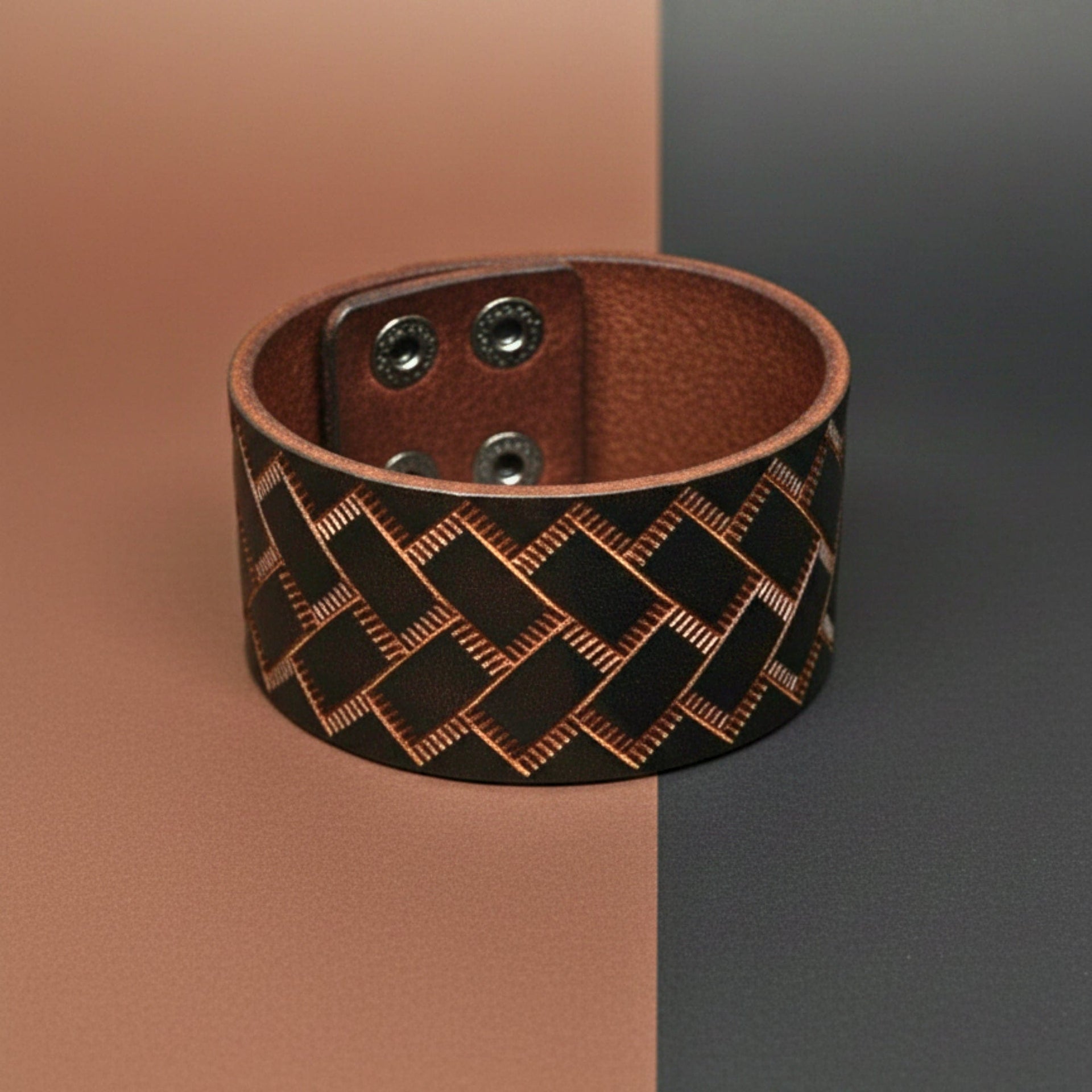 THE MEN THING Leather Bracelet BRAIDX VALOR - BROWN  - 40mm Brown Genuine Leather Bracelet for Men & Boys (9 inch)