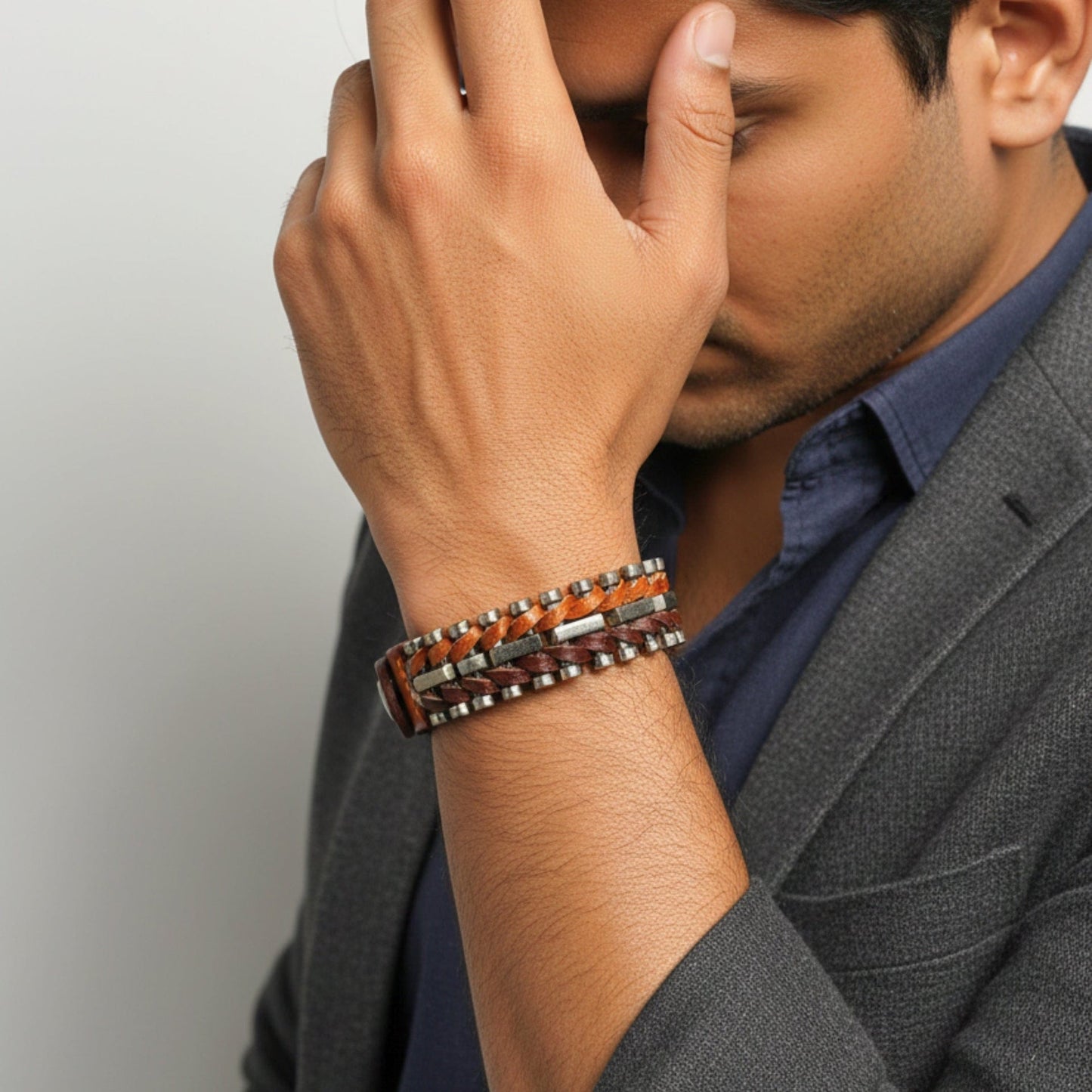 THE MEN THING Leather Bracelet IRONWEAVE - 20.5mm Brown Genuine Leather Adjustable Bracelet for Men & Boys (8.8 inch)