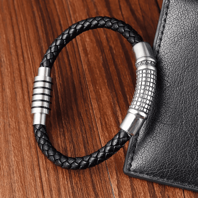 THE MEN THING Leather Bracelet MYSTIQUE BRAID BLACK - American Style Genuine Leather Bracelet with Stainless Steel Charm Magnetic Buckle for Men & Boy (8 inch)
