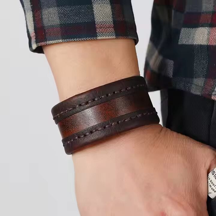 THE MEN THING Leather Bracelet OUTLAW WRAP BROWN - Genuine Braided Leather Bracelet Set for Men & Boys (8 inch)