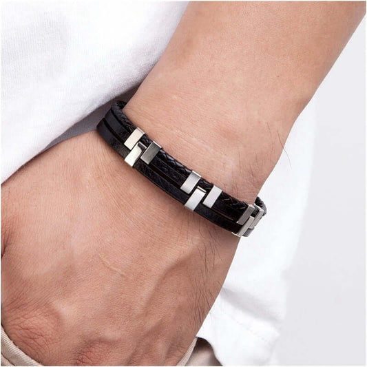 THE MEN THING Leather Bracelet SINEW BLACK - Genuine Leather Multi-Layer Braided Bracelet with Stainless Steel Open Box Clasps for Men & Boys (8 inch)