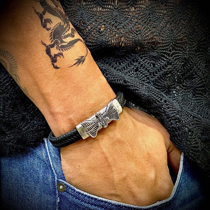 THE MEN THING Leather Bracelet SKYWARD GRACE BLACK - Genuine Leather Braided Bracelet with Stainless Steel Magnetic Buckle for Men & Boys (8 inch)