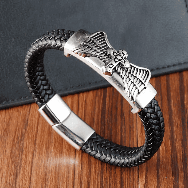 THE MEN THING Leather Bracelet SKYWARD GRACE BLACK - Genuine Leather Braided Bracelet with Stainless Steel Magnetic Buckle for Men & Boys (8 inch)