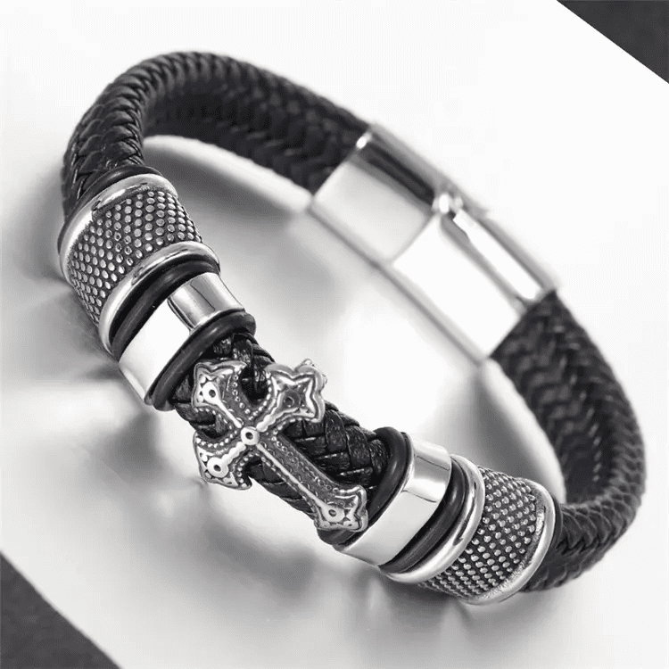 THE MEN THING Leather Bracelet TEMPLAR CROSS BLACK - Genuine Leather Braided Bracelet with Stainless Steel Magnetic Buckle for Men & Boys (8 inch)
