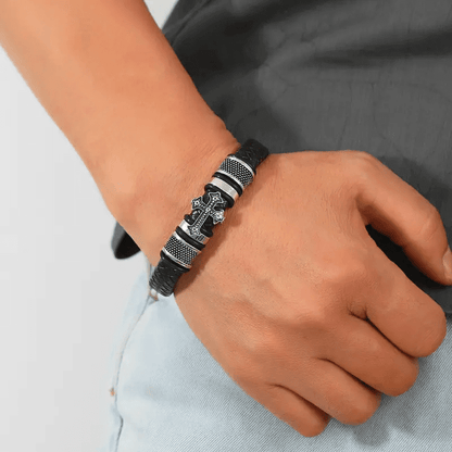 THE MEN THING Leather Bracelet TEMPLAR CROSS BLACK - Genuine Leather Braided Bracelet with Stainless Steel Magnetic Buckle for Men & Boys (8 inch)