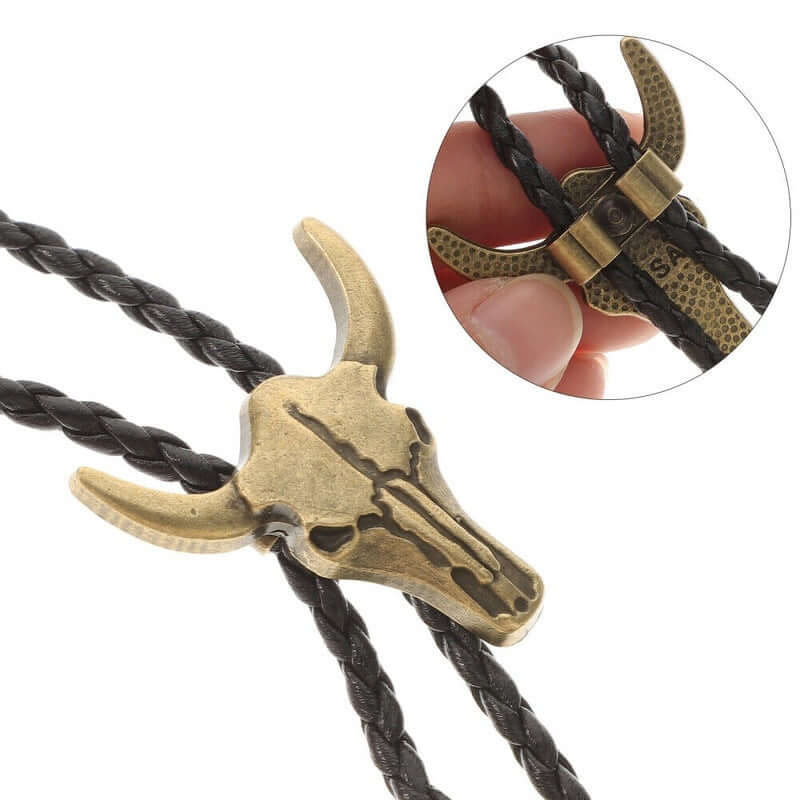 THE MEN THING Leather Necklace HORNET - Retro Alloy Pendant Bolo Tie | Adjustable Genuine Leather Cowboy Necktie Necklace for Men & Boys