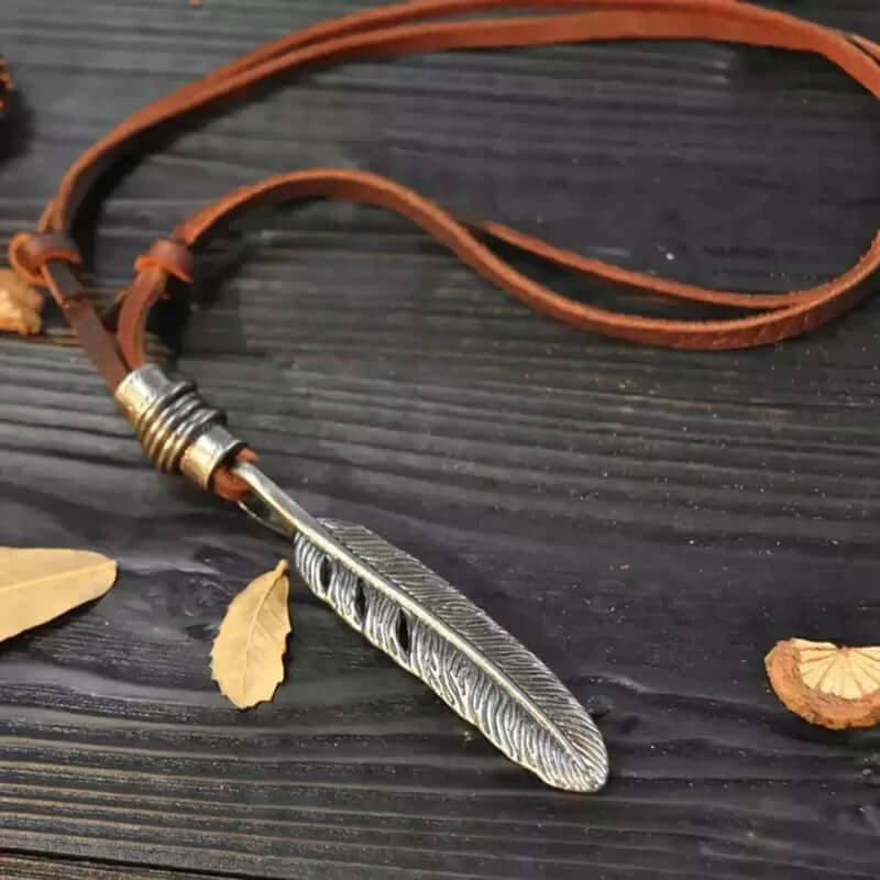 THE MEN THING Leather Necklace MAYAN FREEDOM BROWN - Vintage Alloy Feather Pendant with Adjustable Pure Leather Cord Necklace for Men & Boys