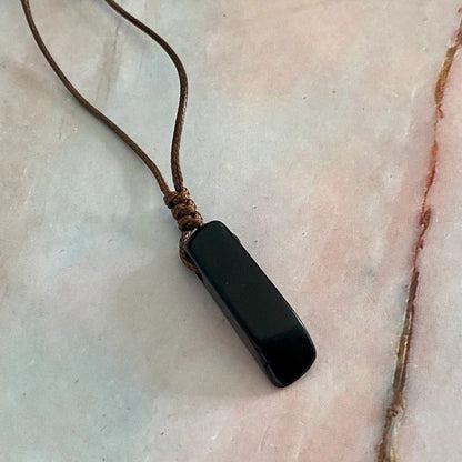 THE MEN THING Leather Necklace OBSIDIAN ROUGH - Natural Crystal Pendant with Adjustable Pure Leather Cord Necklace for Men & Boys