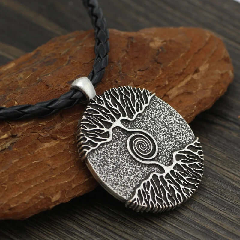 THE MEN THING Leather Necklace TREE GREY RUSTIC - Alloy Pendant with 24inch Leather Cord Chain for Men & Boy