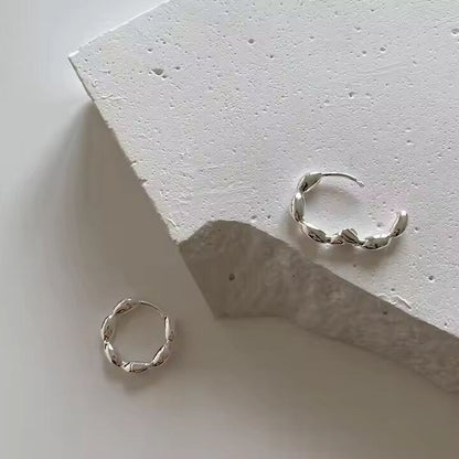THE MEN THING Nose & Ear Ring Pair (Both Ears) BREEZE CURVE - Titanium Steel Hoop Earrings for Men & Boys (2 Pcs)