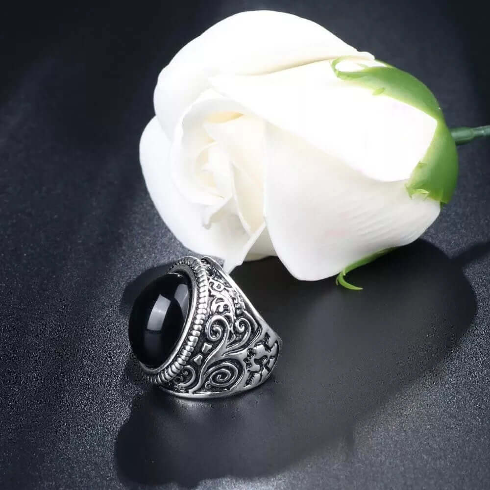 THE MEN THING Rings BLACK ENIGMA - Titanium Steel Vintage Ring with Black Stone ( Size -17-21- 24)