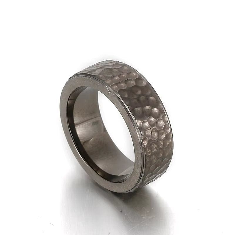 THE MEN THING Rings BLACK TITANIUM HAMMERED RING - Silver Ring - Pure Titanium Steel Ring for Men Size - 21