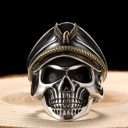 THE MEN THING Rings CAPTAIN SKULL -  Pure Titanium Steel Ring - Luxury Collection  (Size : 17,22,25)