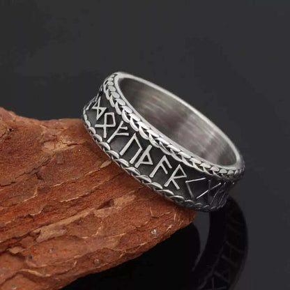 THE MEN THING Rings CELTIC KNOT VIKING - Titanium Steel Ring  (Silver Tone - Size 17,21,24)