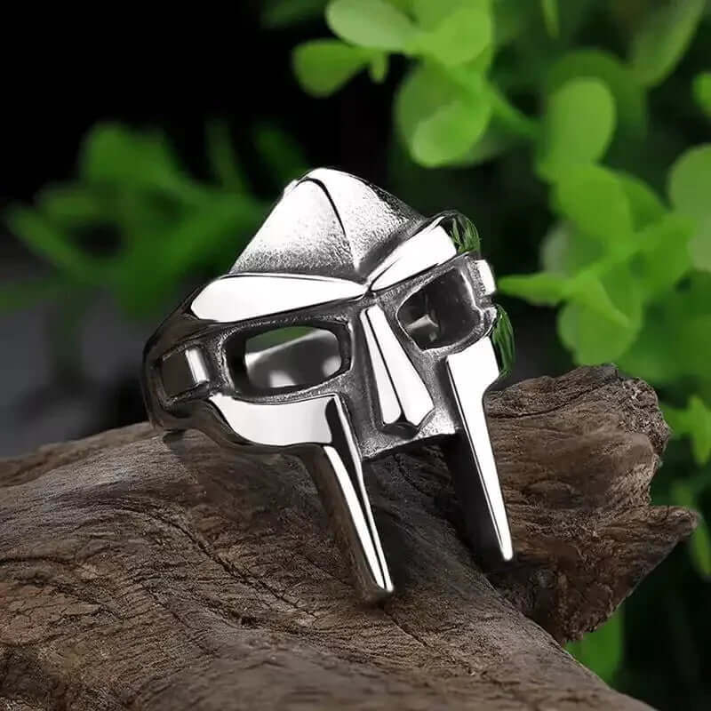 THE MEN THING Rings DOOM MASK - Pure Titanium Stainless Steel Ring Jewellery for Men - Size   17-21- 24