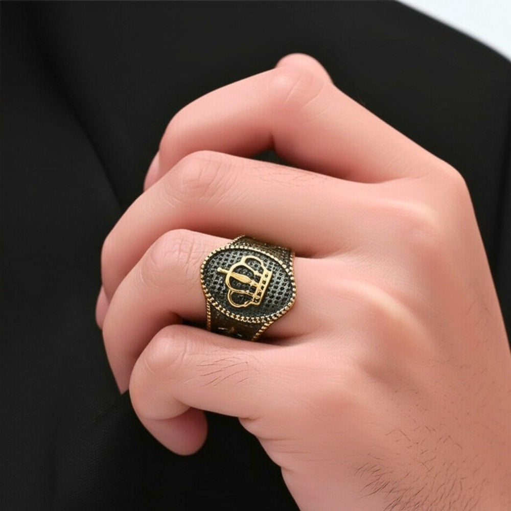 THE MEN THING Rings Royal Series - CROWNEL RING - Pure Stainless Steel Men’s Gold-Plated Ring – Statement Luxury Jewelry (Size : 20-23-25)