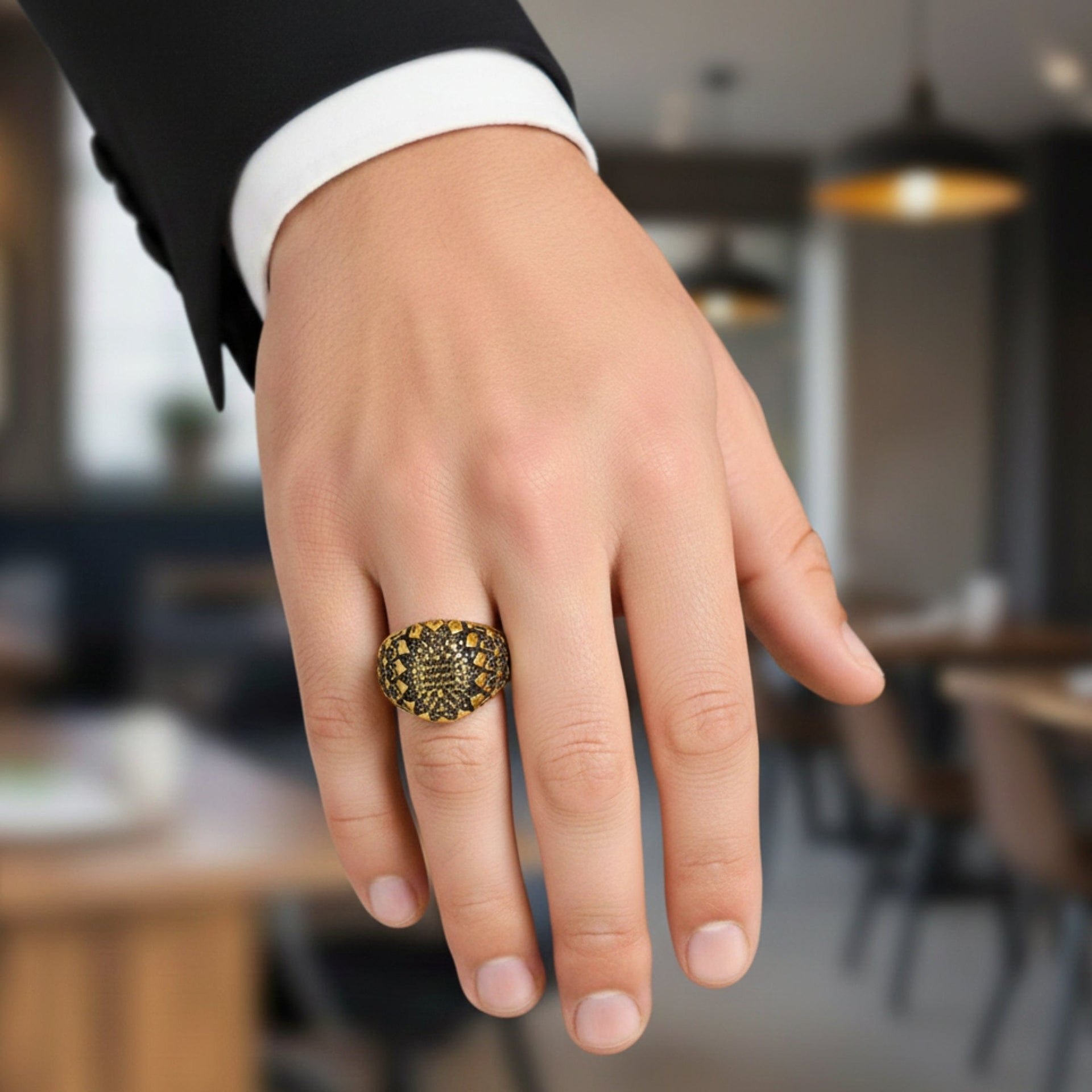 THE MEN THING Rings Royal Series - GOLDEN HIVE RING - Pure Stainless Steel Men’s Gold-Plated Ring – Statement Luxury Jewelry (Size : 17-21-22-26-27)