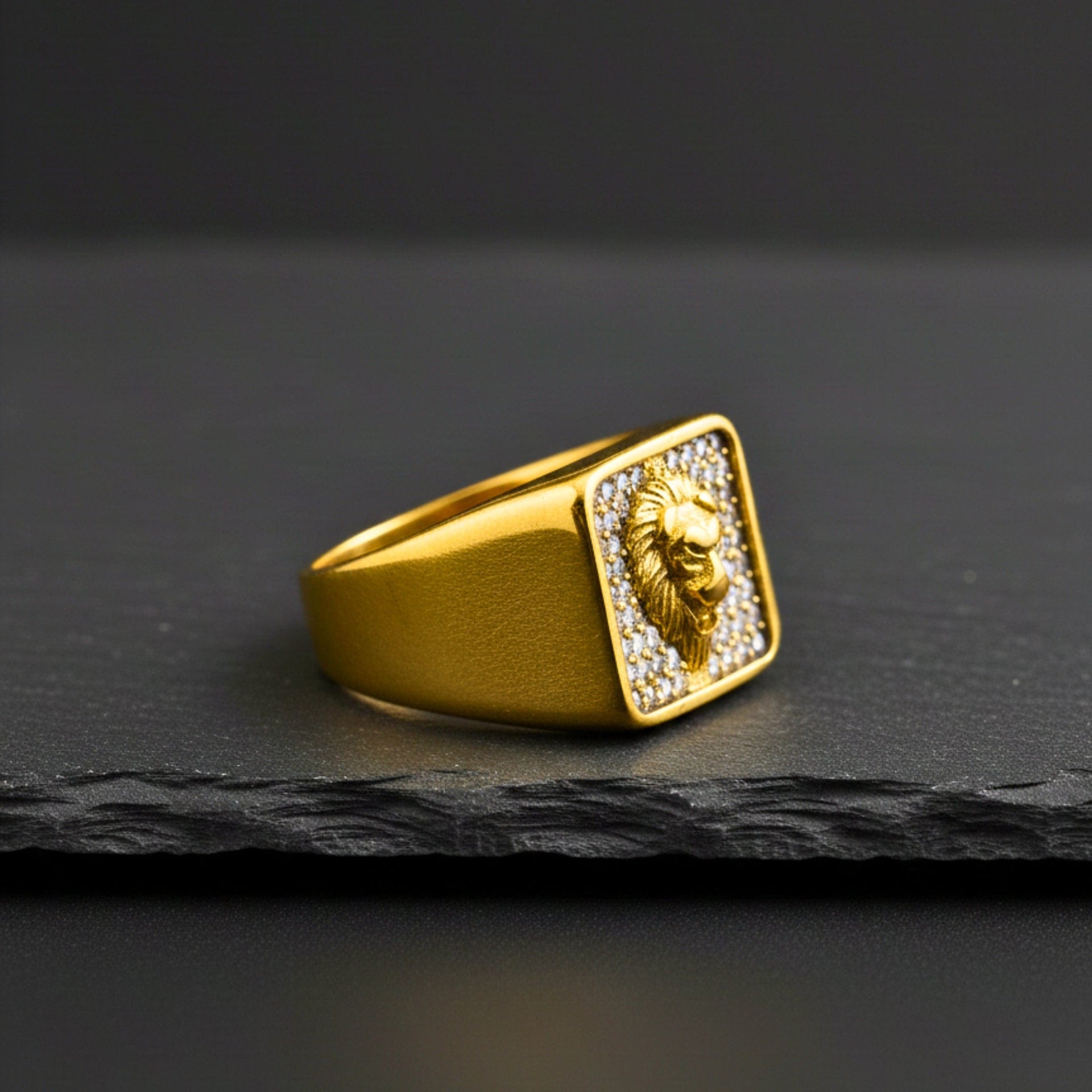 THE MEN THING Rings Royal Series - GOLDEN ROAR RING - Pure Stainless Steel Men’s Gold-Plated Ring – Statement Luxury Jewelry (Size : 16-18-21-25-27-30)