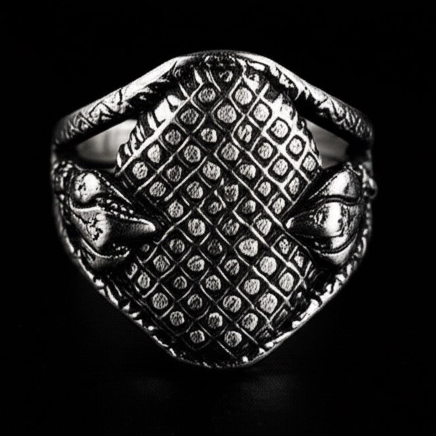 THE MEN THING Rings Royal Series - IRONCLUTCH RING - Pure Stainless Steel Men’s Gold-Plated Ring – Statement Luxury Jewelry (Size : -17-19-22-25-27)