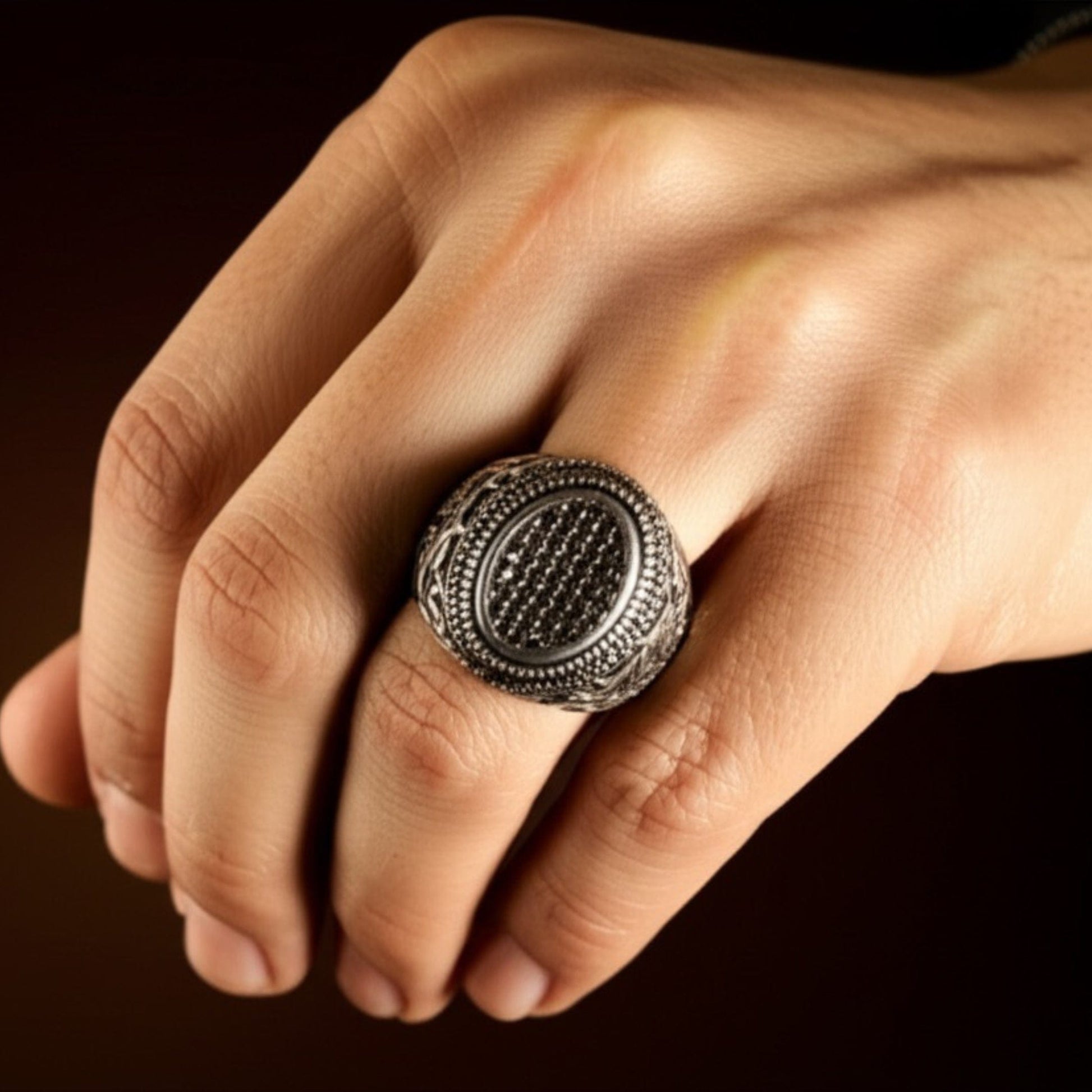 THE MEN THING Rings Royal Series - MIDNIGHT CREST RING - Pure Stainless Steel Men’s Steel-Plated Ring – Statement Luxury Jewelry (Size : 21-26)