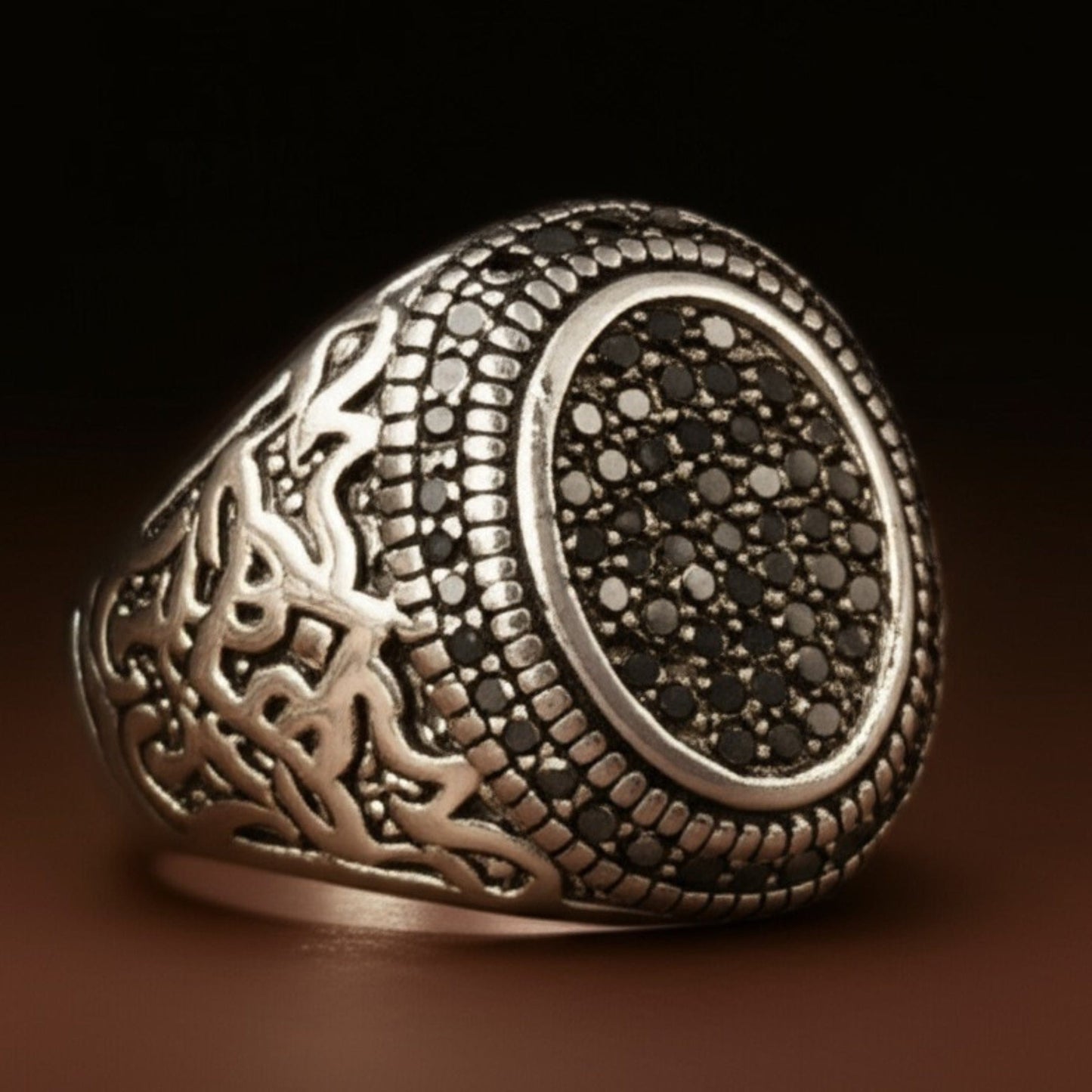 THE MEN THING Rings Royal Series - MIDNIGHT CREST RING - Pure Stainless Steel Men’s Steel-Plated Ring – Statement Luxury Jewelry (Size : 21-26)