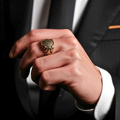 THE MEN THING Rings Royal Series - NIGHTFORGE SIGNET RING - Pure Stainless Steel Men’s Gold-Plated Ring – Statement Luxury Jewelry (Size : 19-22)