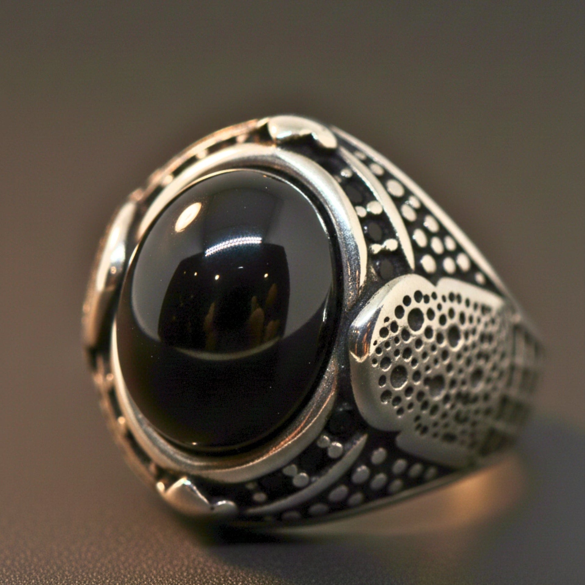 THE MEN THING Rings Royal Series - NOCTIS AEGIS RING - Pure Stainless Steel Men’s Steel-Plated Ring – Statement Luxury Jewelry (Size : 17-19-21-22-24-25-26-27)