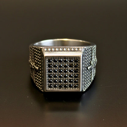 THE MEN THING Rings Royal Series - REGAL GUARDIAN RING - Pure Stainless Steel Men’s Silver-Plated Ring – Statement Luxury Jewelry (Size : 16-17-21-23-24-26)