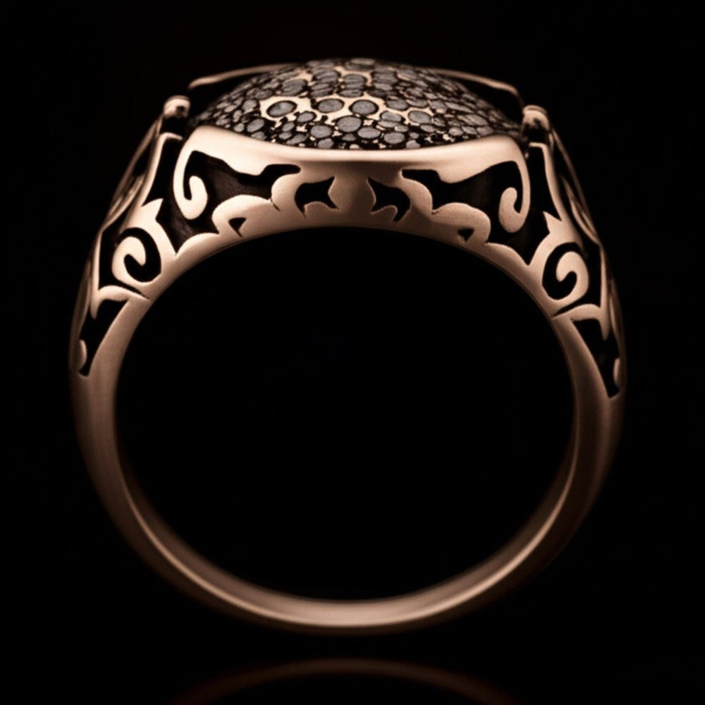 THE MEN THING Rings Royal Series - SHADOW BLOOM RING - Pure Stainless Steel Men’s Rose Gold-Plated Ring – Statement Luxury Jewelry (Size : 19-21-24)
