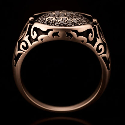THE MEN THING Rings Royal Series - SHADOW BLOOM RING - Pure Stainless Steel Men’s Rose Gold-Plated Ring – Statement Luxury Jewelry (Size : 19-21-24)