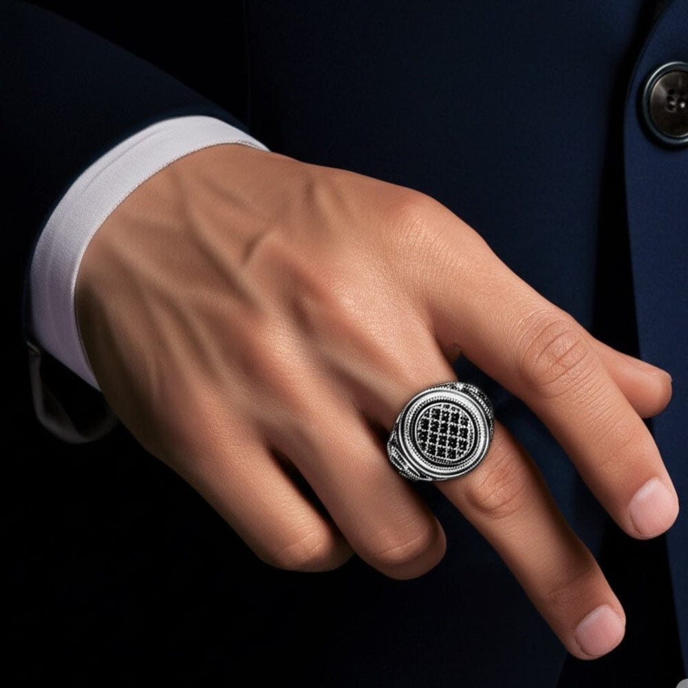THE MEN THING Rings Royal Series - TEMPLE OF SHADOWS RING - Pure Stainless Steel Men’s Steel-Plated Black Ring – Statement Luxury Jewelry (Size : 17-19-21)