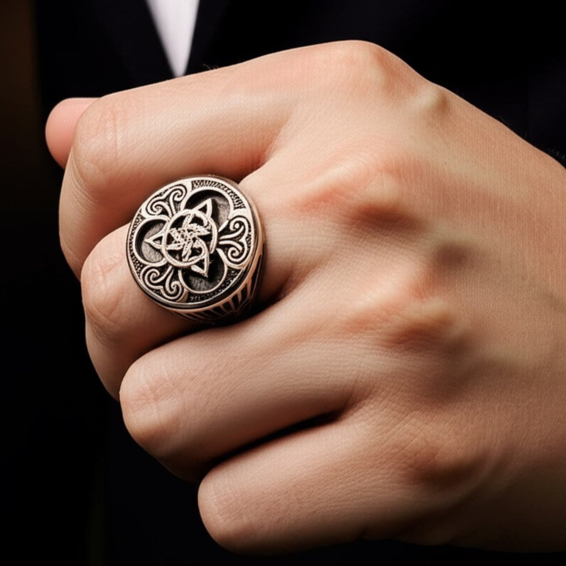 THE MEN THING Rings Royal Series -TRINITY SUN RING - Pure Stainless Steel Men’s Steel-Plated Ring – Statement Luxury Jewelry (Size : 19-24)