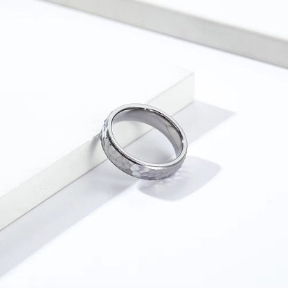THE MEN THING Rings SILVERFORGE TITANIUM HAMMERED RING - Silver Toned Ring - Pure Titanium Steel Ring for Men Size - 21