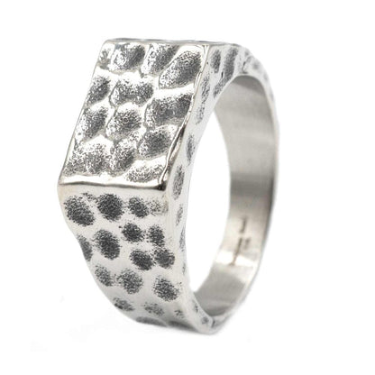 THE MEN THING Rings STERLING SILVER SQUARE HAMMERED RING - Silver Steel Ring - Pure Titanium Steel Ring for Men Size - 21