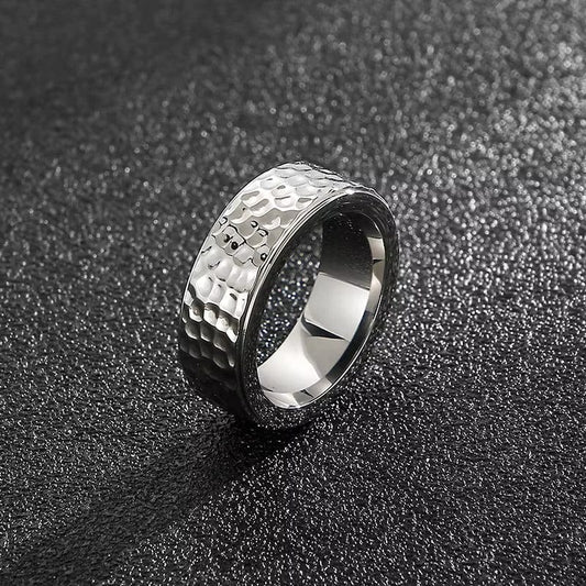 THE MEN THING Rings TITAN HAMMER RING - Silver Ring - Pure Titanium Steel Ring for Men Size - 21
