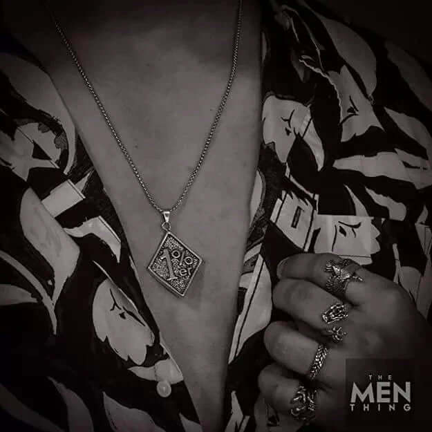 THE MEN THING SS Pendant/ Necklace 1% -  Pendant with Pure Stainless Steel 24inch Chain for Men, European trending Style - Round Box Chain for Men & Boys