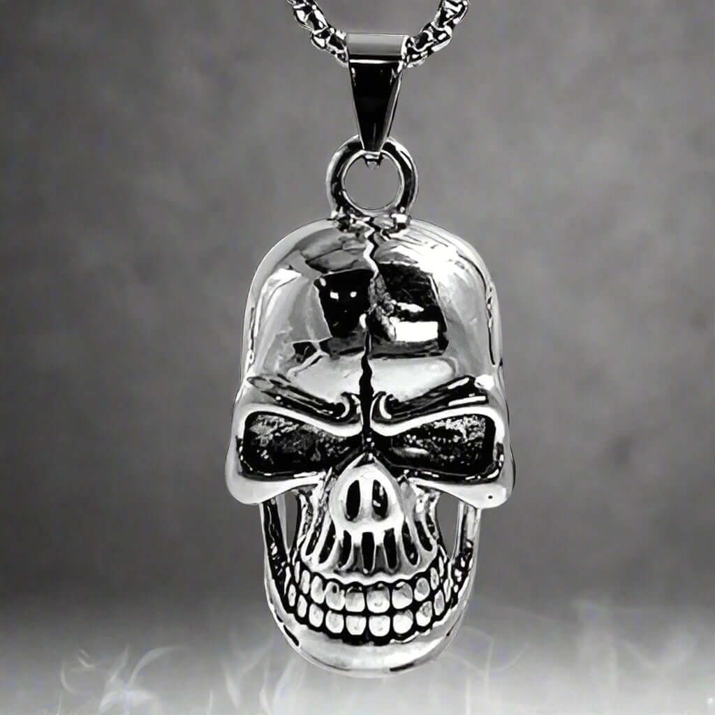 THE MEN THING SS Pendant/ Necklace BIG SKULL -  Alloy Pendant with Pure Stainless Steel 24inch Round Box Chain, American trending Style for Men & Boy