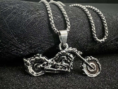 THE MEN THING SS Pendant/ Necklace BLAZE-RIDER - Alloy  Motorcycle Pendant with Pure Stainless Steel 24inch Round Box Chain, European trending Style for Men & Boy