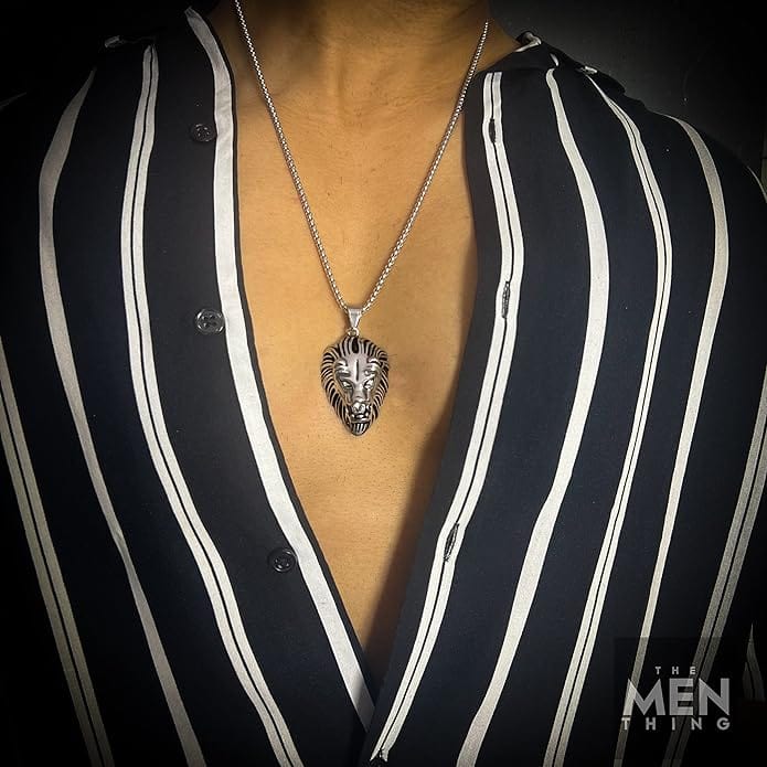 THE MEN THING SS Pendant/ Necklace CALM LION- Pure Titanium Steel Pendant with 24inch Round Box Chain for Men & Boys